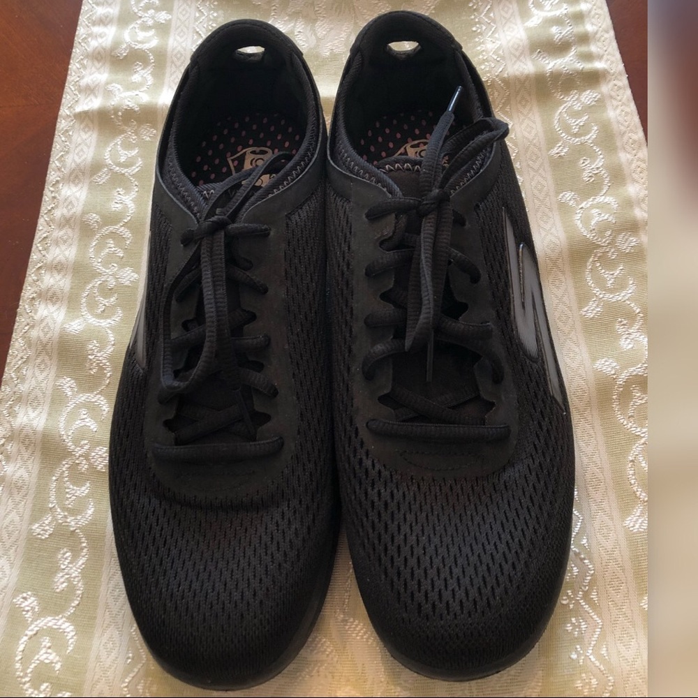 Black Skechers Fitness Shoe